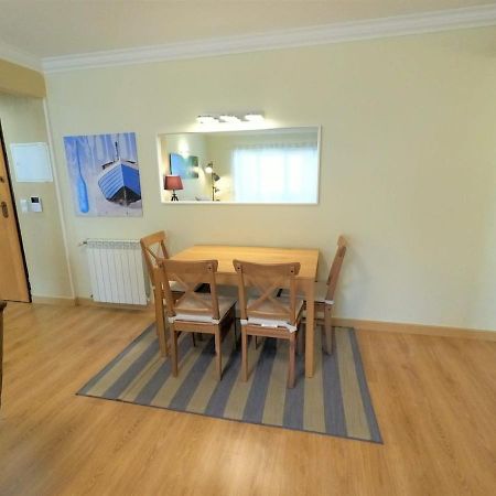 Carnaxide Modern T1 Apartment W Balcony In Carnaxide Oeiras Lisbon Bagian luar foto