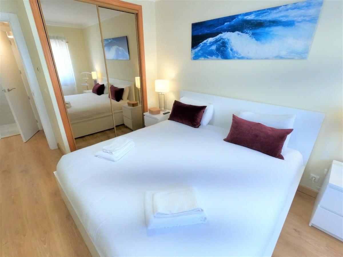 Carnaxide Modern T1 Apartment W Balcony In Carnaxide Oeiras Lisbon Bagian luar foto