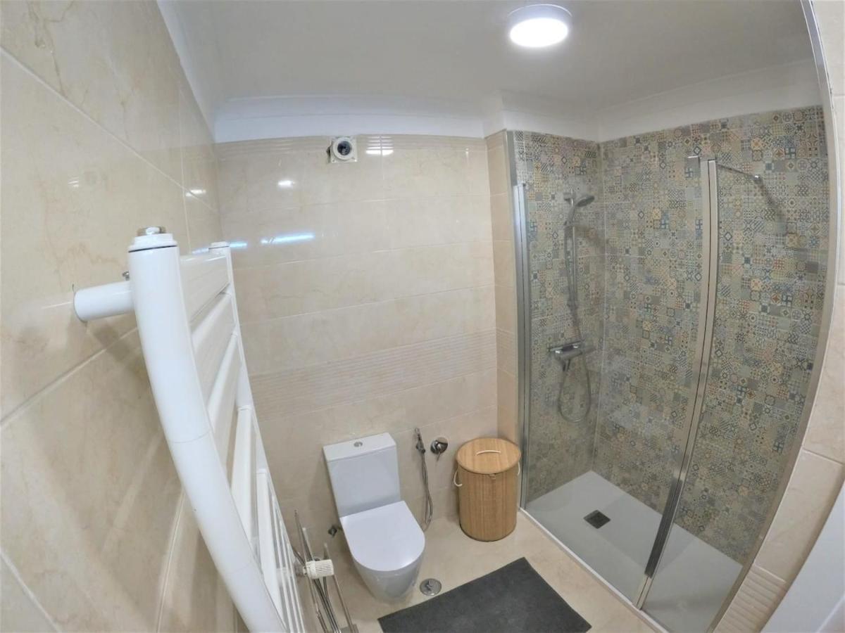 Carnaxide Modern T1 Apartment W Balcony In Carnaxide Oeiras Lisbon Bagian luar foto