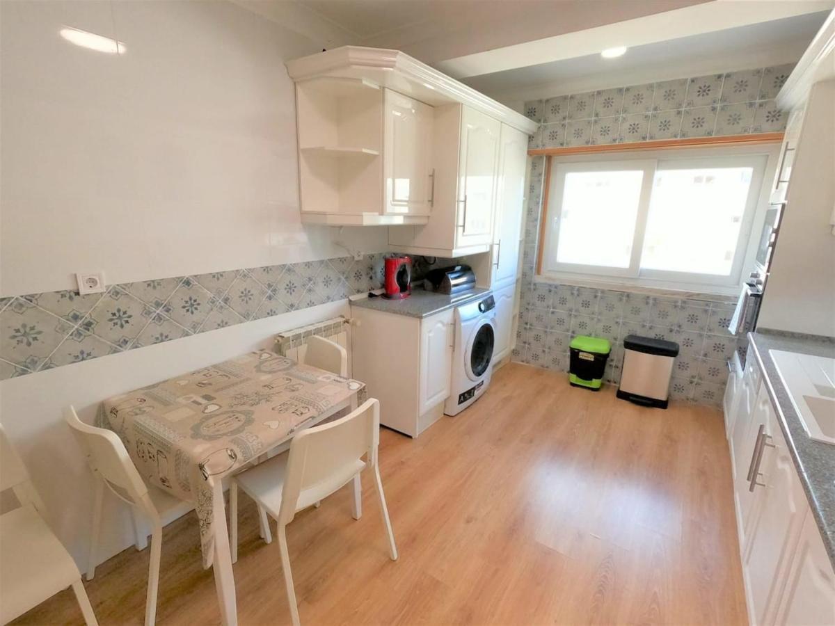 Carnaxide Modern T1 Apartment W Balcony In Carnaxide Oeiras Lisbon Bagian luar foto